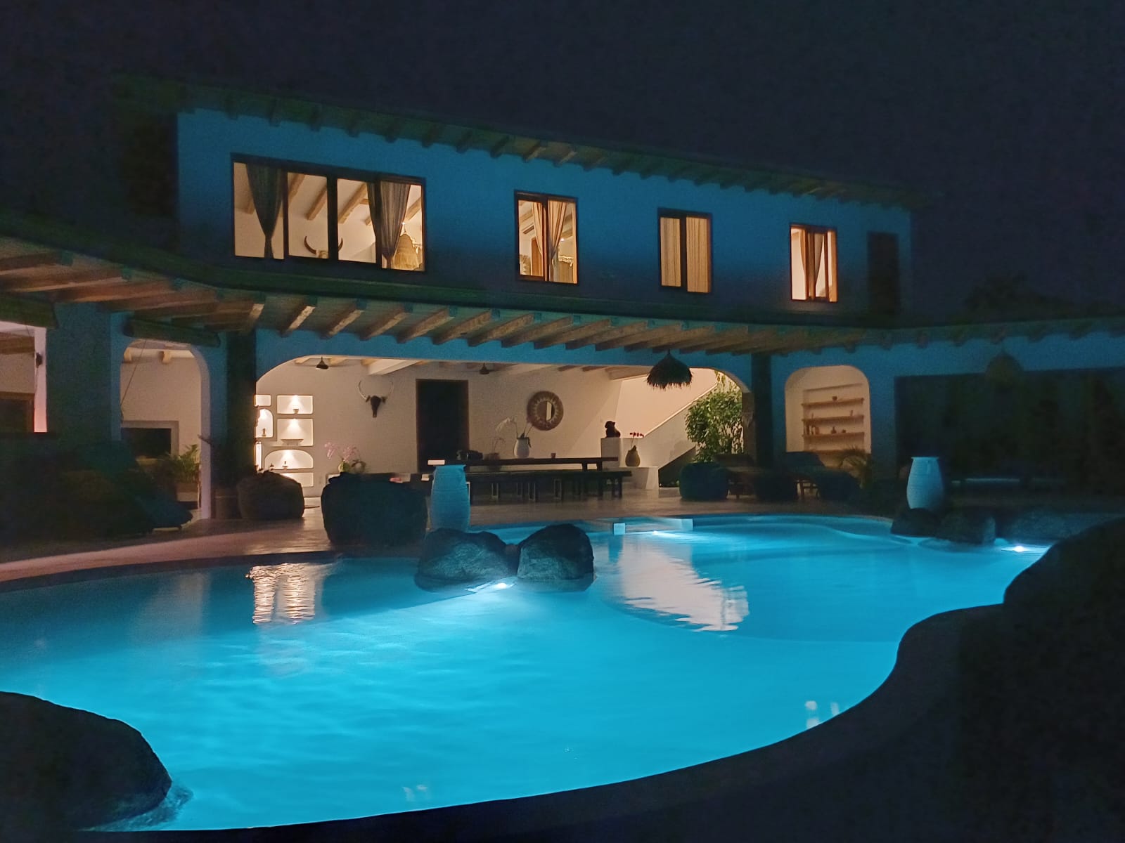 Pecatu,Bali,Indonesia,4 Bedrooms,4 Bathrooms,Villa,MLS ID 2115