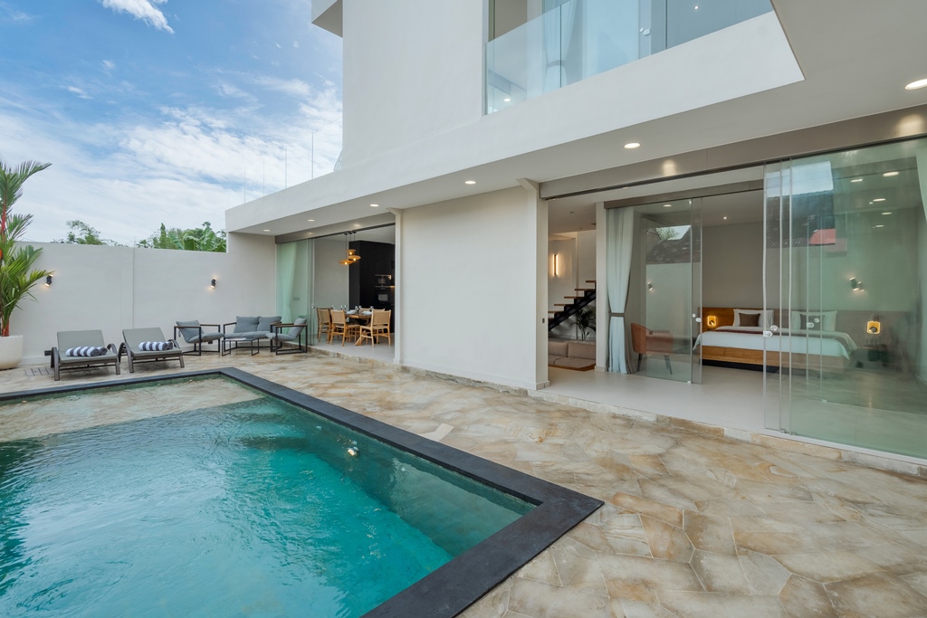 Canggu,Bali,Indonesia,3 Bedrooms,4 Bathrooms,Villa,MLS ID 2122