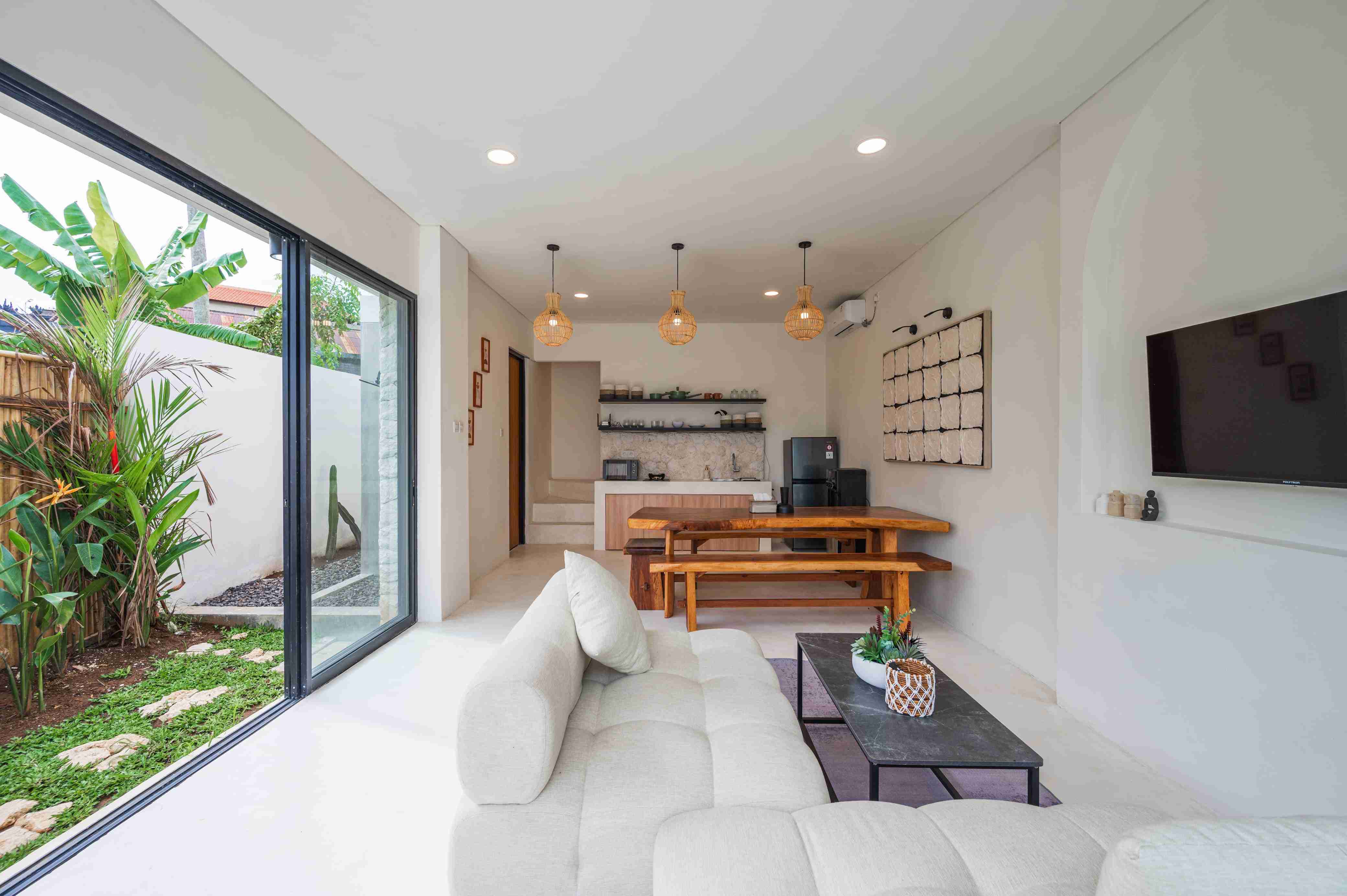 Canggu,Bali,Indonesia,2 Bedrooms,2 Bathrooms,Villa,MLS ID 2136