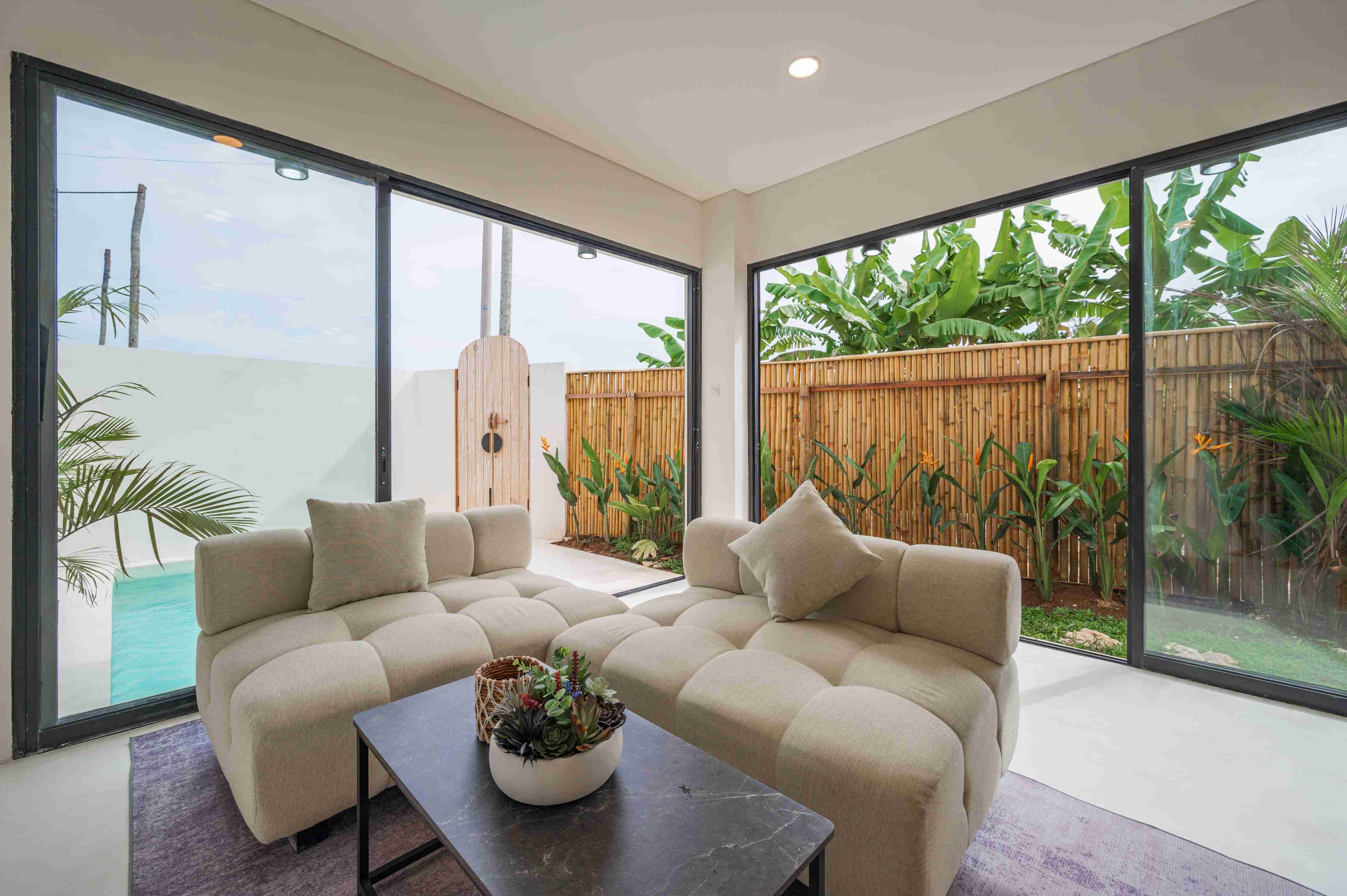 Canggu,Bali,Indonesia,2 Bedrooms,2 Bathrooms,Villa,MLS ID 2136