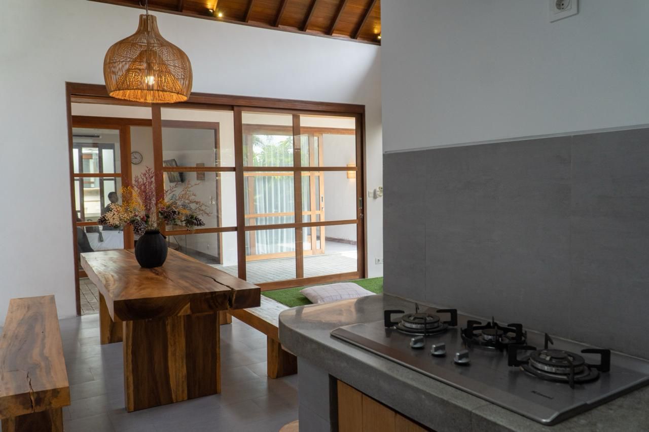 Kerobokan,Bali,Indonesia,3 Bedrooms,3 Bathrooms,Villa,MLS ID 2138