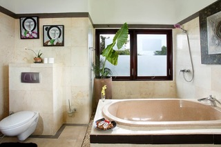 Gianyar,Bali,Indonesia,6 Bedrooms,7 Bathrooms,Villa,MLS ID 2142