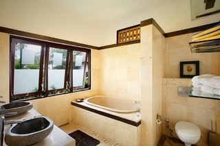 Gianyar,Bali,Indonesia,6 Bedrooms,7 Bathrooms,Villa,MLS ID 2142