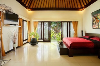 Gianyar,Bali,Indonesia,6 Bedrooms,7 Bathrooms,Villa,MLS ID 2142