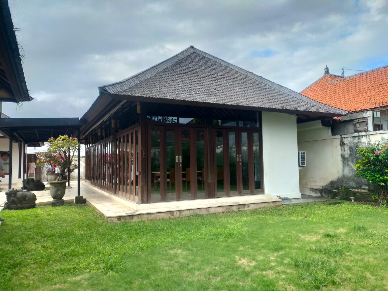 Sanur,Bali,Indonesia,6 Bedrooms,5 Bathrooms,Villa,MLS ID 2143