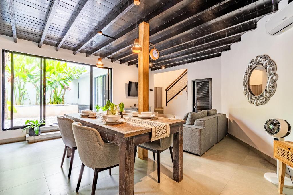 Canggu,Bali,Indonesia,2 Bedrooms,3 Bathrooms,Villa,MLS ID 2152