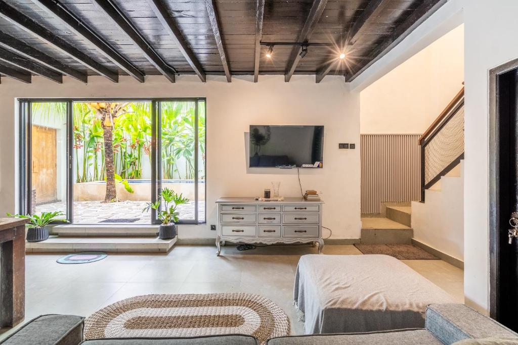 Canggu,Bali,Indonesia,2 Bedrooms,3 Bathrooms,Villa,MLS ID 2152