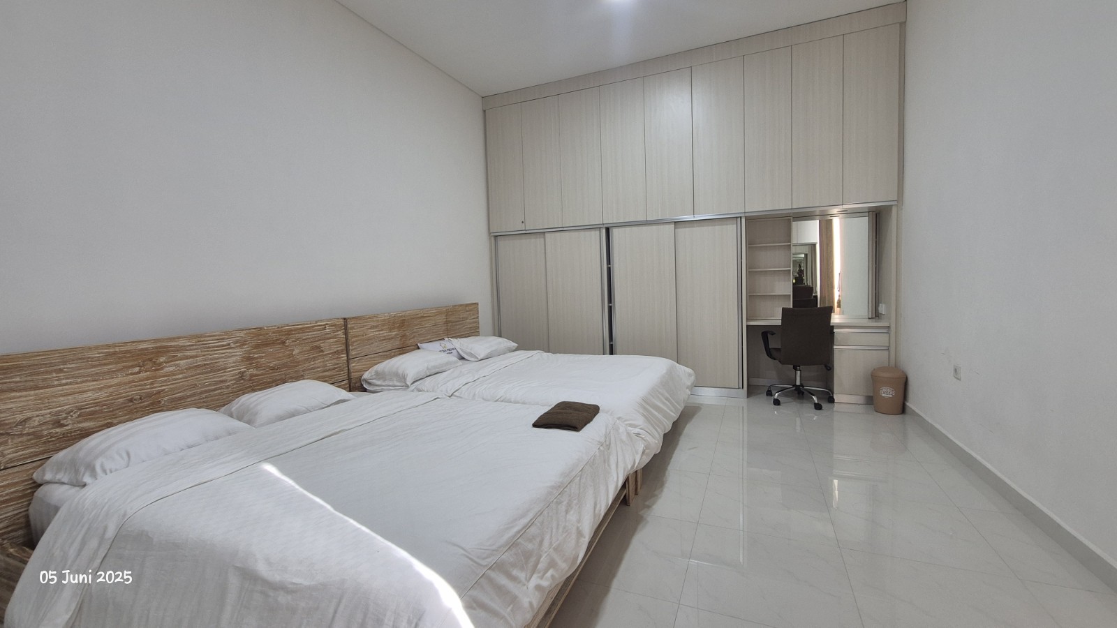 Denpasar,Bali,Indonesia,8 Bedrooms,7 Bathrooms,Commercial,MLS ID 2153