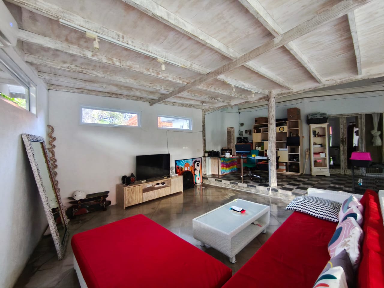 Kuta,Bali,Indonesia,4 Bedrooms,3 Bathrooms,Residential,MLS ID 2154