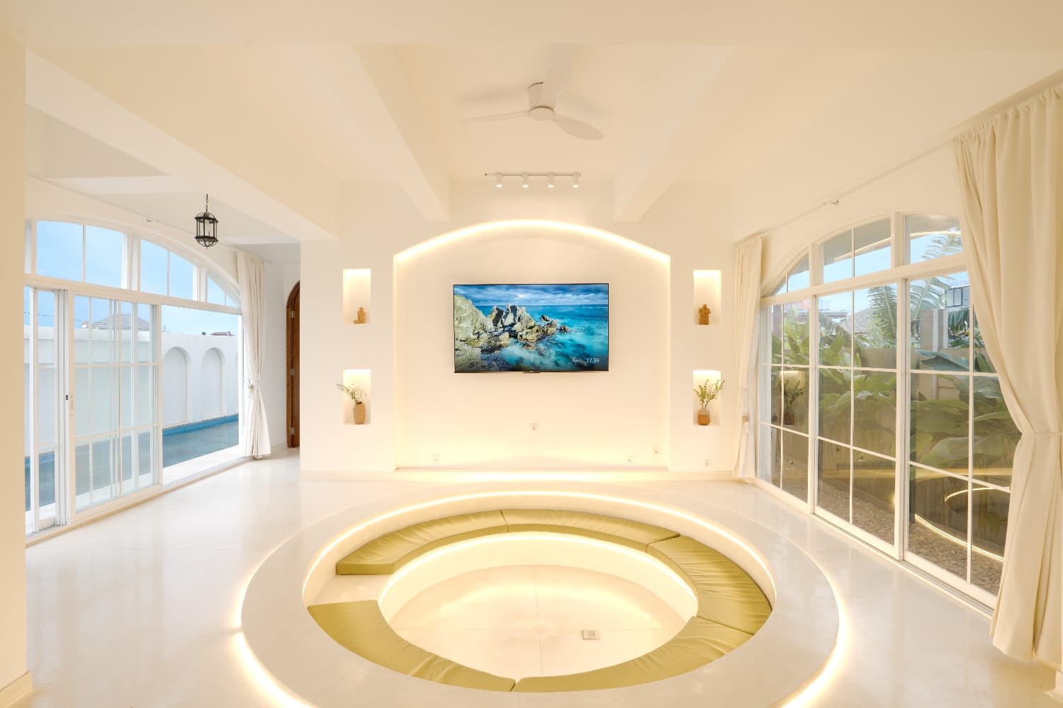 Cemagi,Bali,Indonesia,4 Bedrooms,4 Bathrooms,Villa,MLS ID 2155