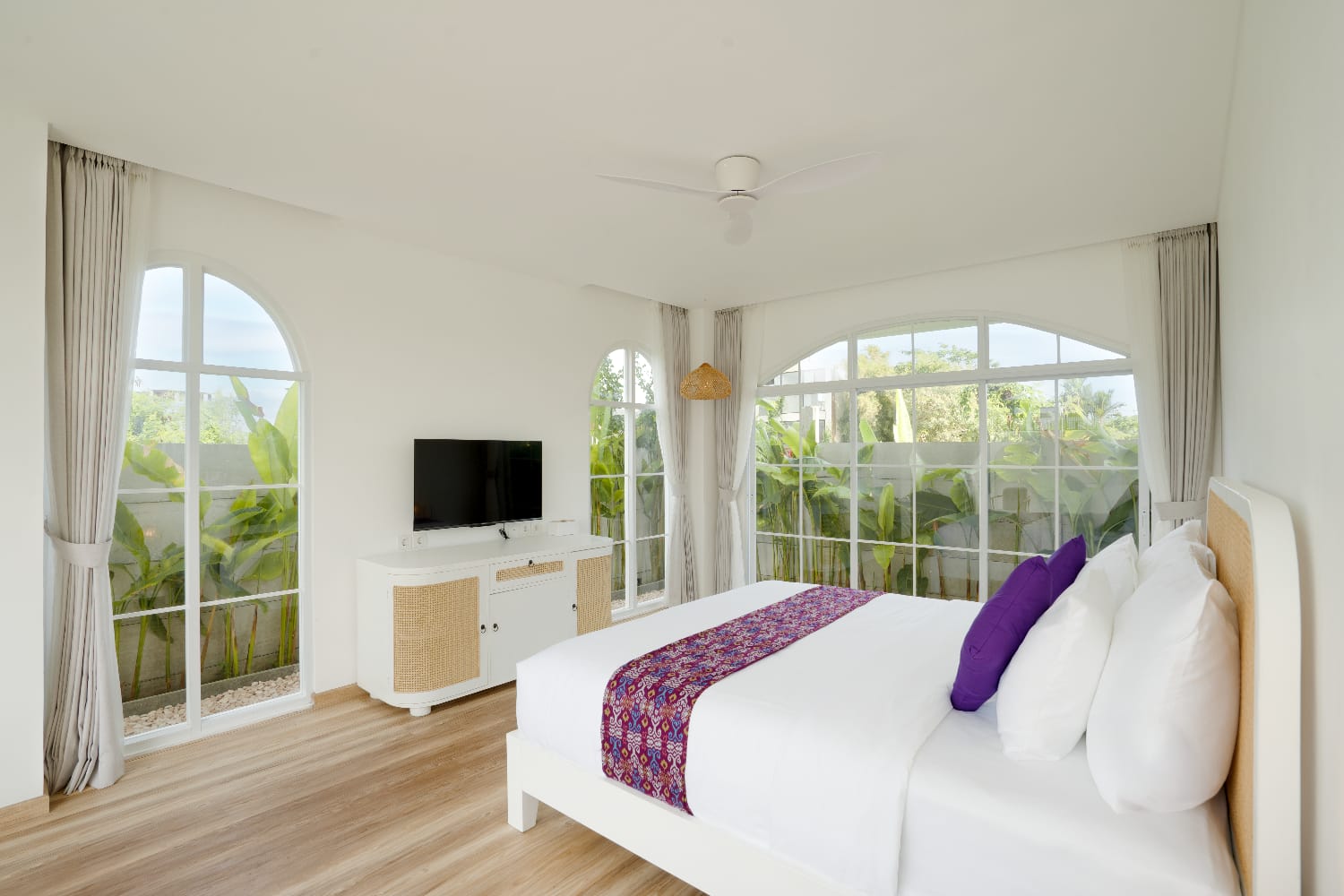 Cemagi,Bali,Indonesia,4 Bedrooms,4 Bathrooms,Villa,MLS ID 2155