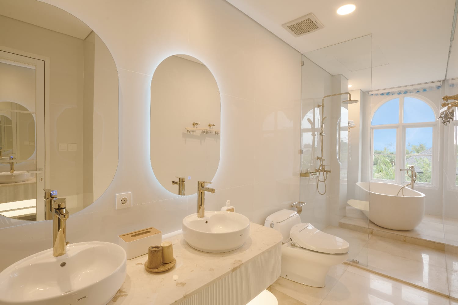 Cemagi,Bali,Indonesia,4 Bedrooms,4 Bathrooms,Villa,MLS ID 2155
