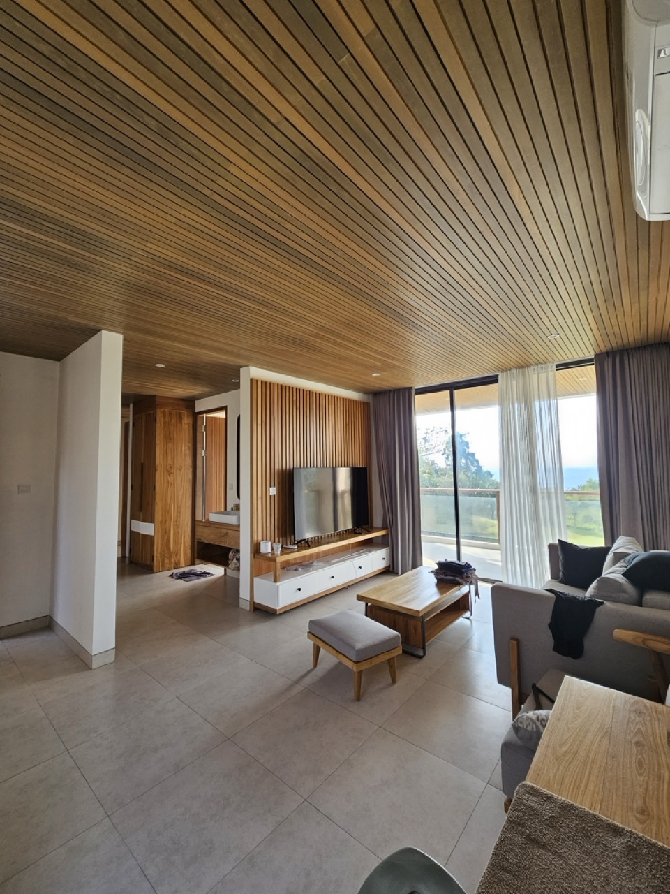 Uluwatu,Bali,Indonesia,4 Bedrooms,5 Bathrooms,Villa,MLS ID 2158