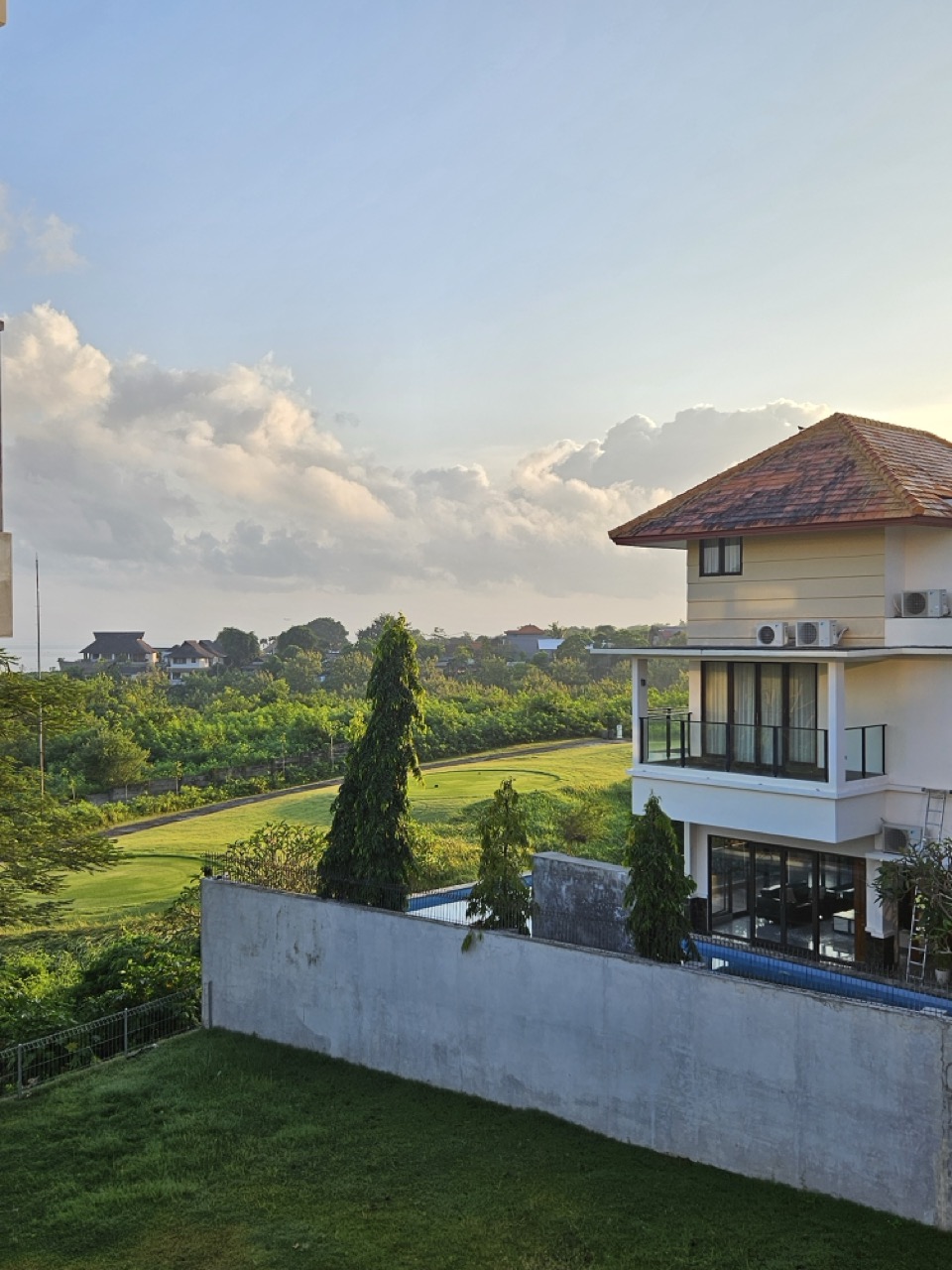 Uluwatu,Bali,Indonesia,4 Bedrooms,5 Bathrooms,Villa,MLS ID 2158