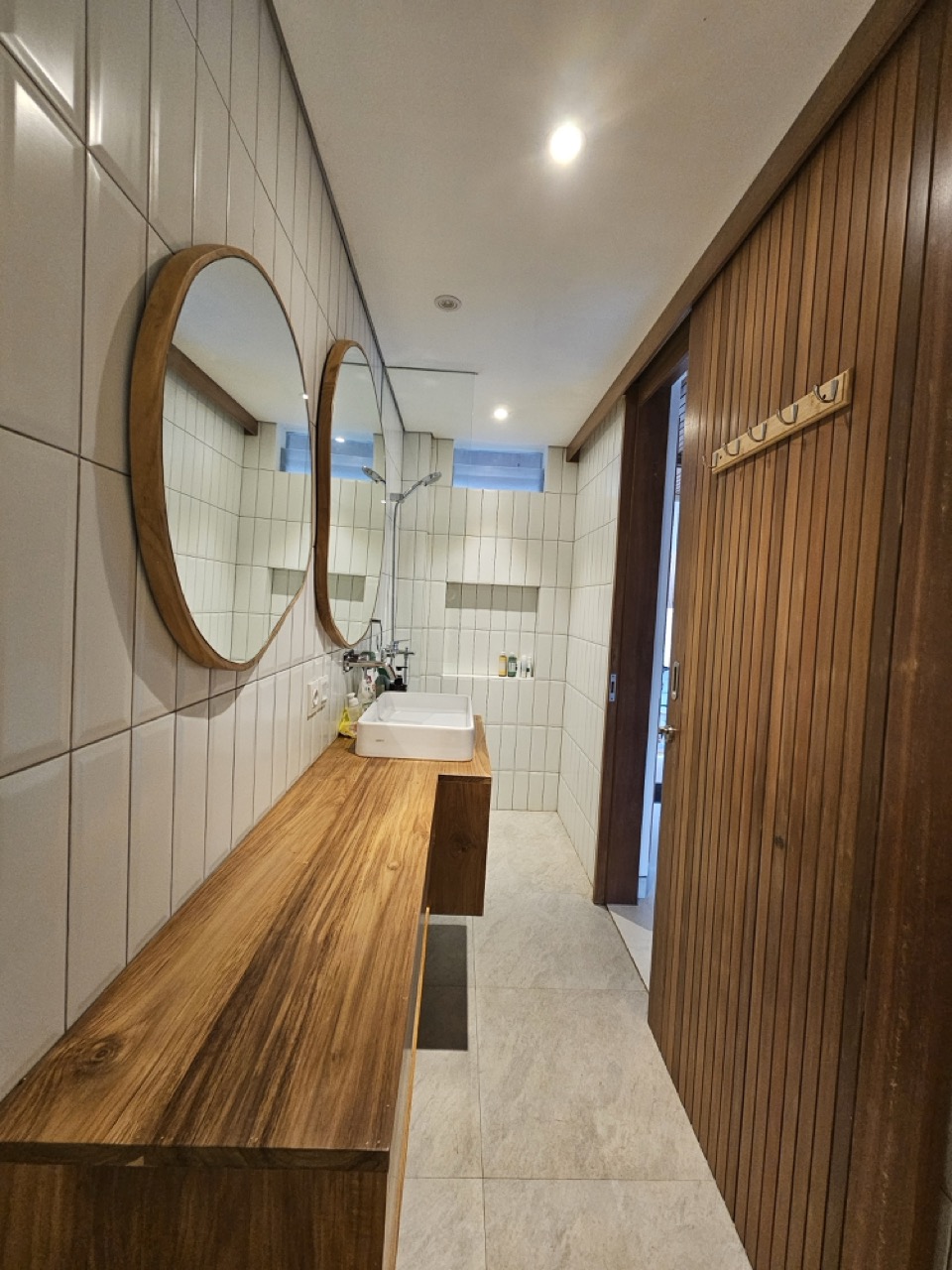 Uluwatu,Bali,Indonesia,4 Bedrooms,5 Bathrooms,Villa,MLS ID 2158
