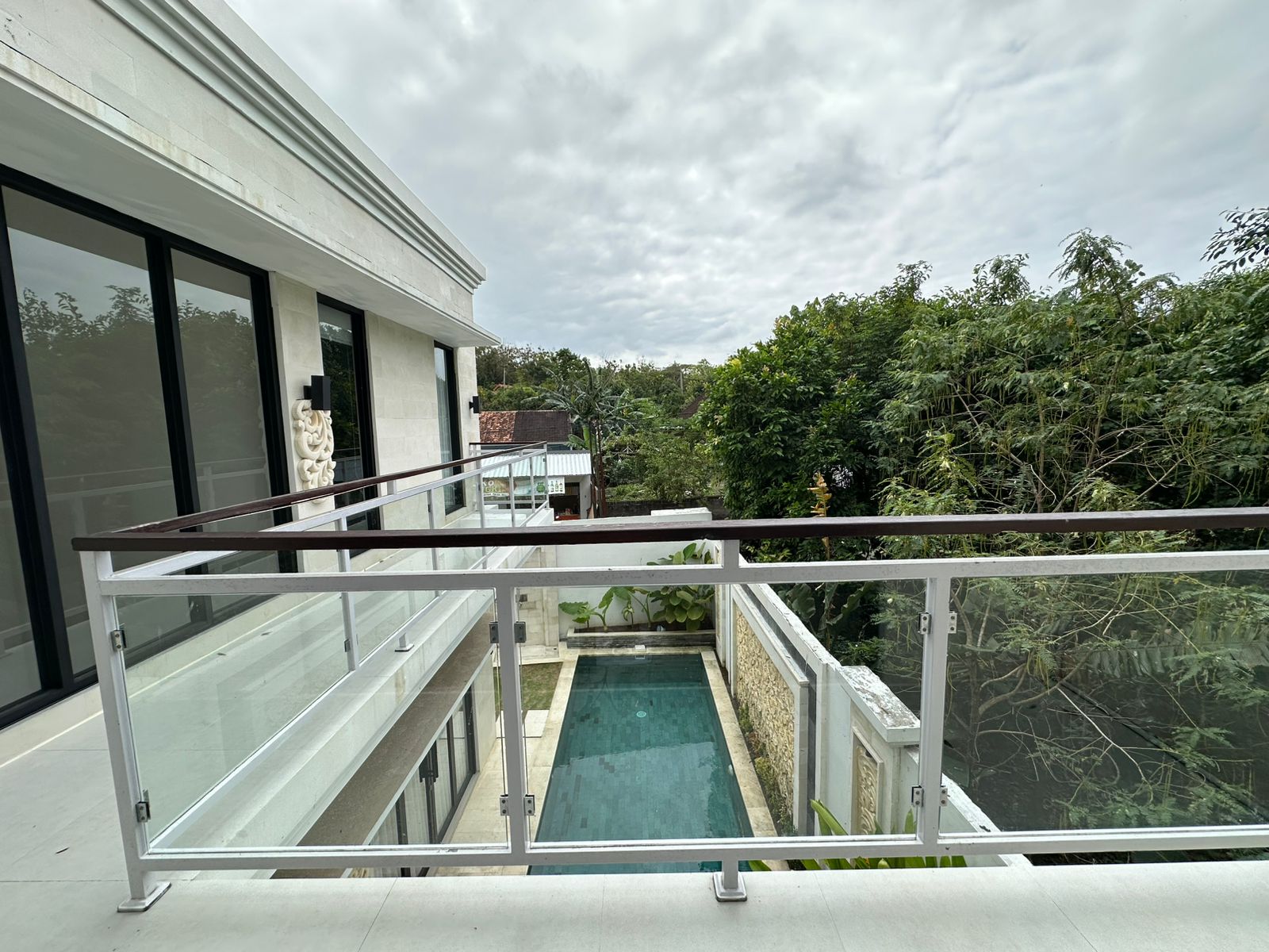 Ungasan,Bali,Indonesia,3 Bedrooms,4 Bathrooms,Villa,MLS ID 2172