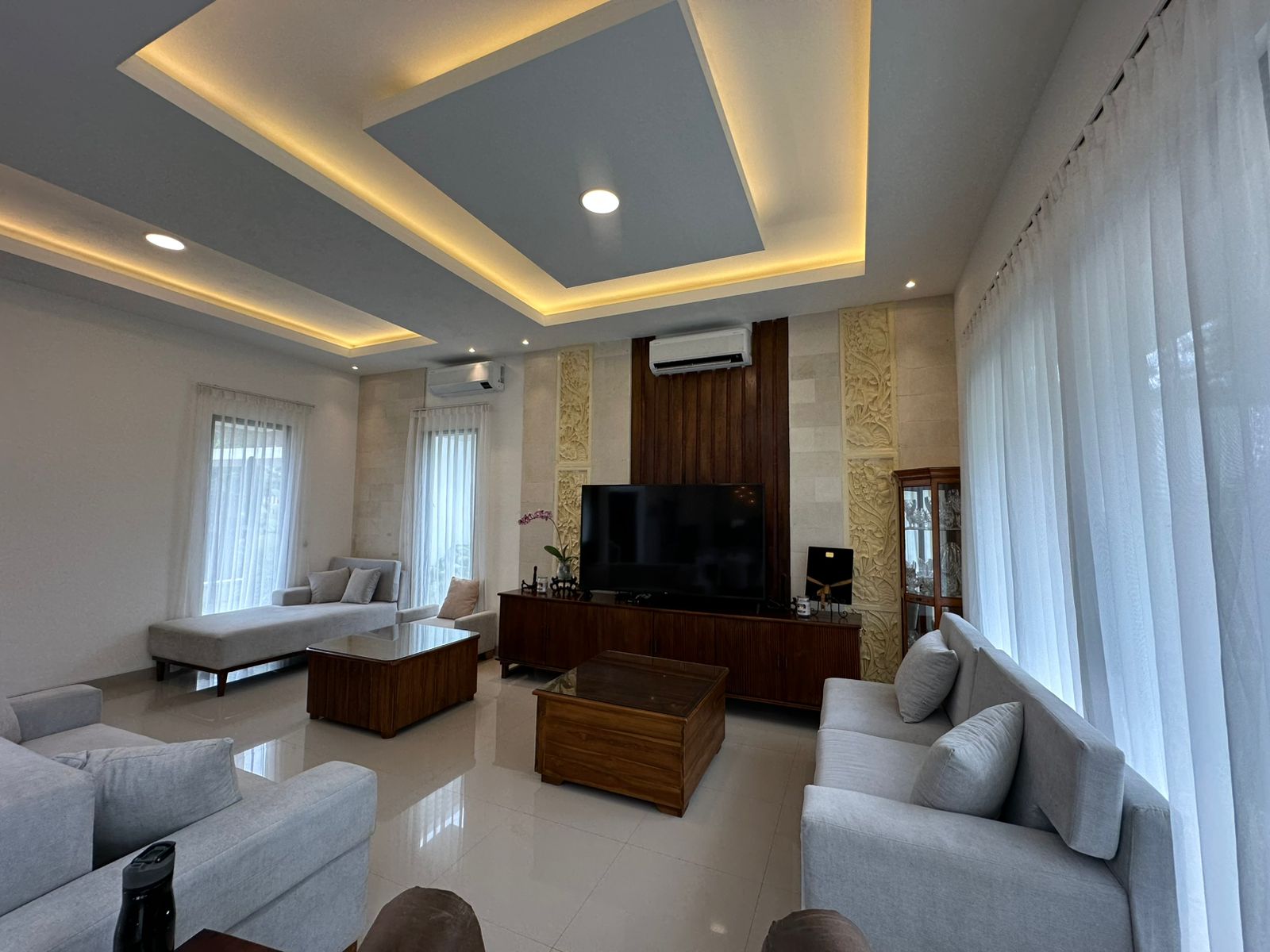 Ungasan,Bali,Indonesia,3 Bedrooms,4 Bathrooms,Villa,MLS ID 2172