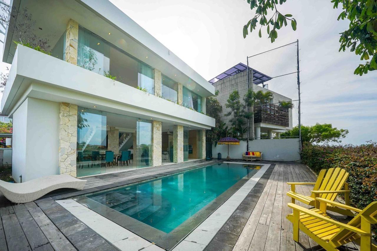 Uluwatu,Bali,Indonesia,4 Bedrooms,5 Bathrooms,Villa,MLS ID 2173