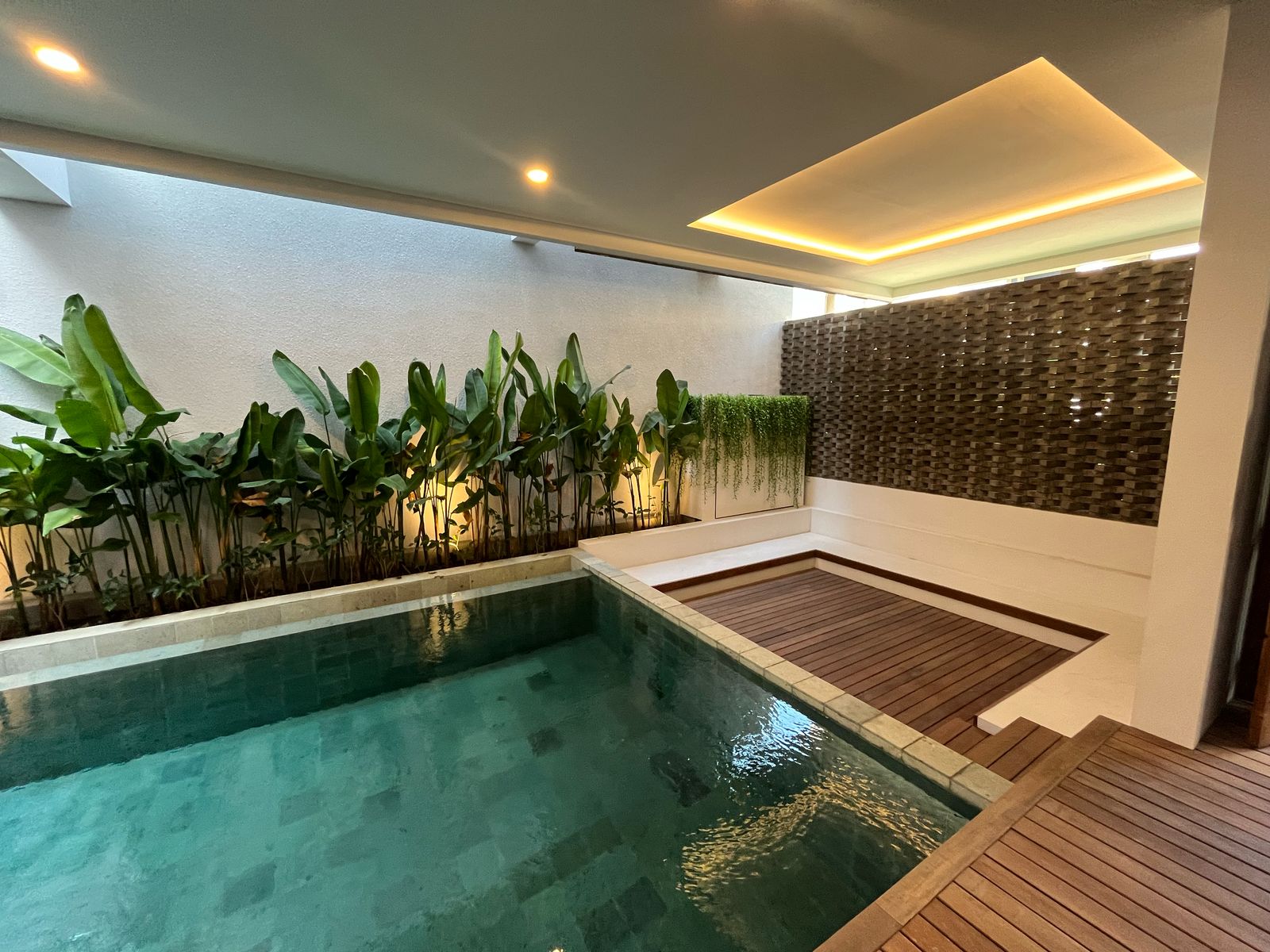 Canggu,Bali,Indonesia,5 Bedrooms,5 Bathrooms,Villa,MLS ID 2177