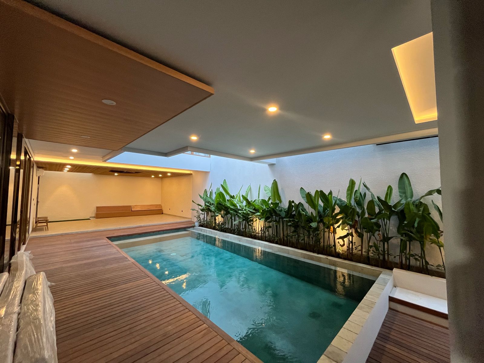 Canggu,Bali,Indonesia,5 Bedrooms,5 Bathrooms,Villa,MLS ID 2177