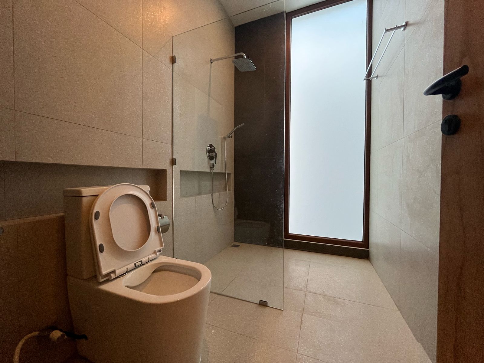 Canggu,Bali,Indonesia,5 Bedrooms,5 Bathrooms,Villa,MLS ID 2177