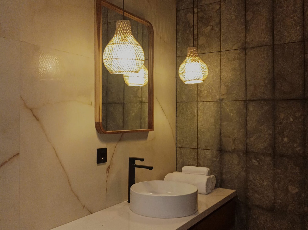 Ungasan,Bali,Indonesia,2 Bedrooms,2 Bathrooms,Villa,MLS ID 2179