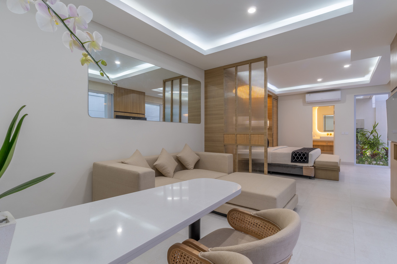 Seminyak,Bali,Indonesia,4 Bedrooms,5 Bathrooms,Villa,MLS ID 2189