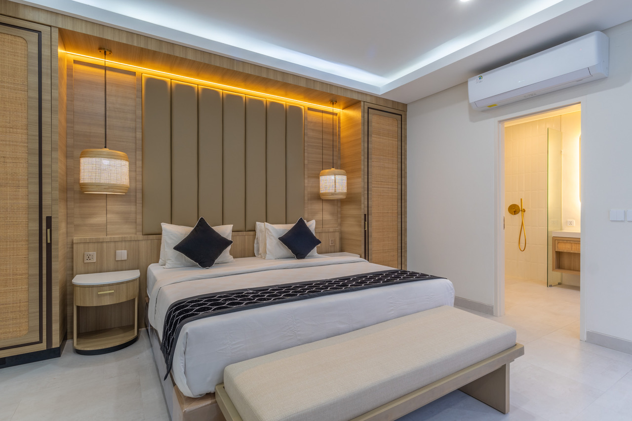 Seminyak,Bali,Indonesia,4 Bedrooms,5 Bathrooms,Villa,MLS ID 2189