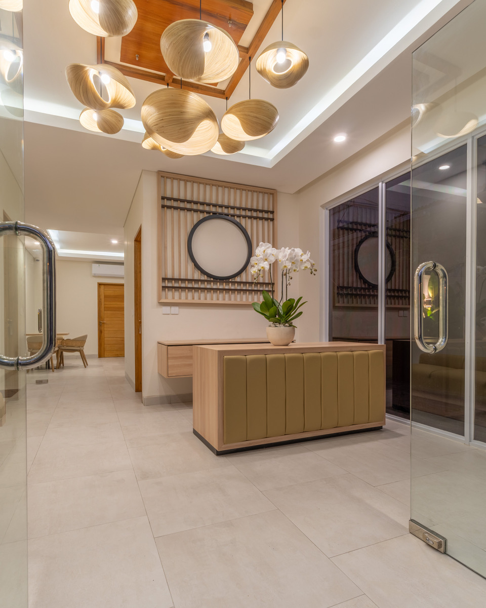 Seminyak,Bali,Indonesia,4 Bedrooms,5 Bathrooms,Villa,MLS ID 2189