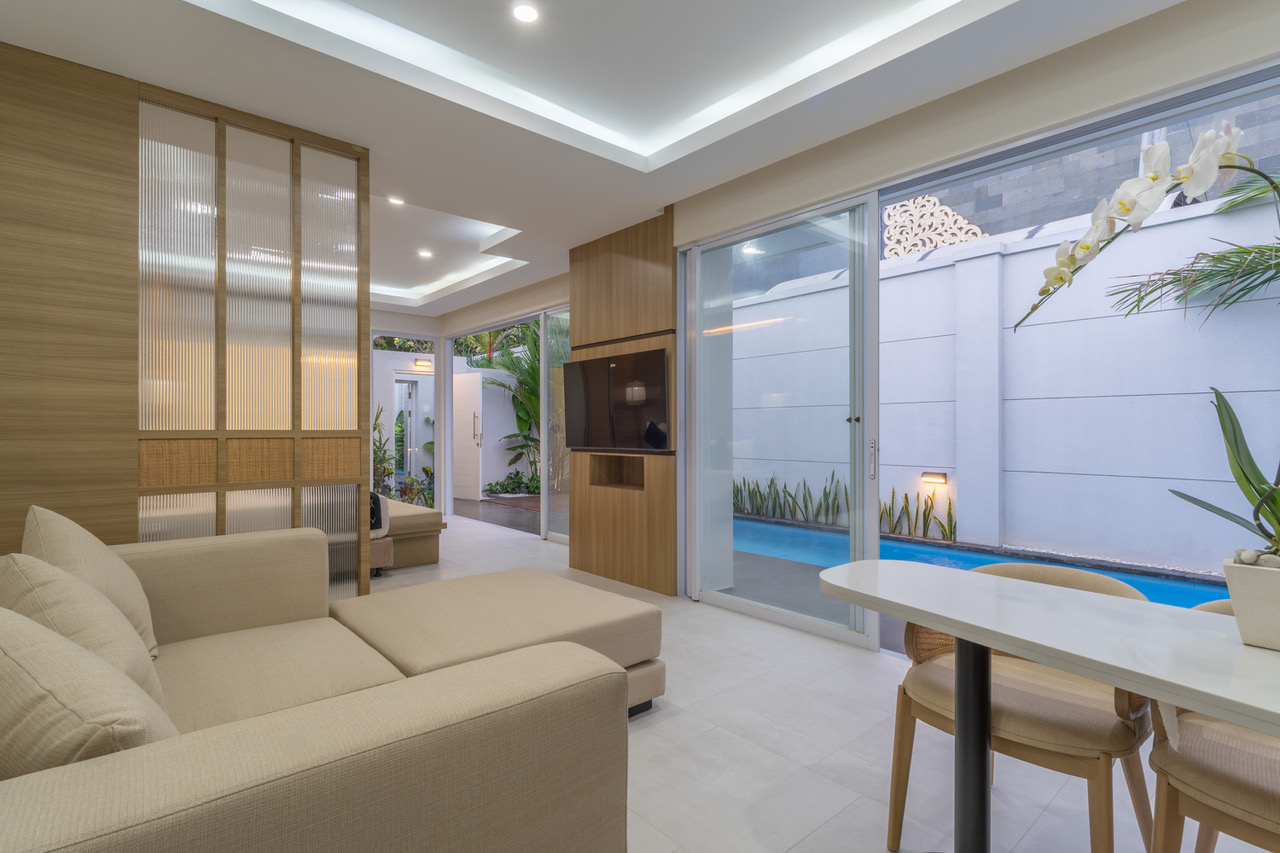 Seminyak,Bali,Indonesia,4 Bedrooms,5 Bathrooms,Villa,MLS ID 2189