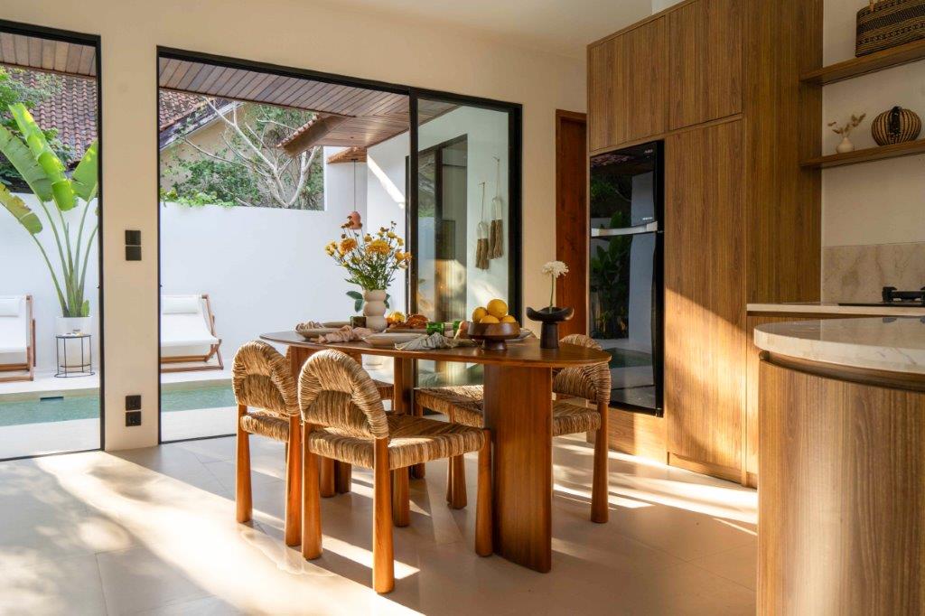 Pecatu,Bali,Indonesia,4 Bedrooms,3 Bathrooms,Villa,MLS ID 2192
