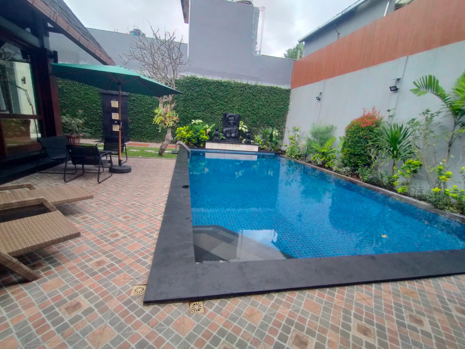 Kerobokan,Bali,Indonesia,3 Bedrooms,3 Bathrooms,Villa,MLS ID 2218