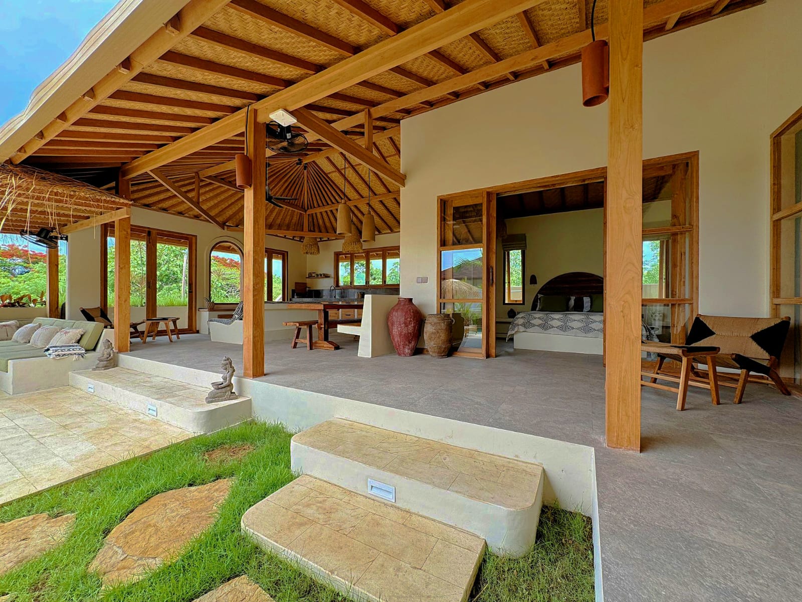 Uluwatu,Bali,Indonesia,3 Bedrooms,1 Bathroom,Villa,MLS ID 2226