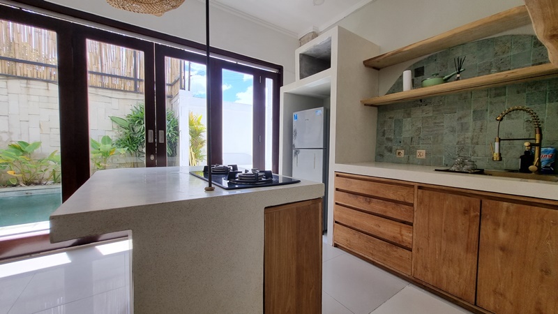 Kerobokan,Bali,Indonesia,3 Bedrooms,4 Bathrooms,Villa,MLS ID 2233