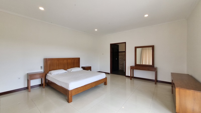 Kerobokan,Bali,Indonesia,3 Bedrooms,4 Bathrooms,Villa,MLS ID 2233