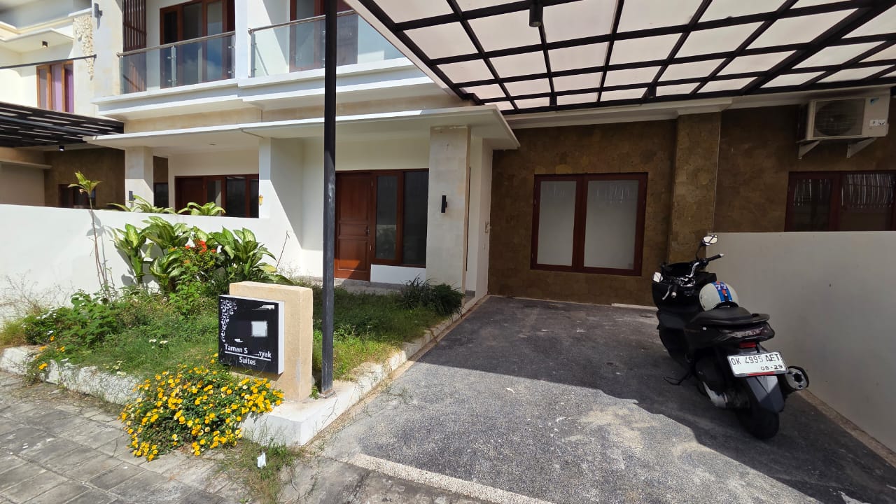 Seminyak,Bali,Indonesia,3 Bedrooms,3 Bathrooms,Residential,MLS ID 2237