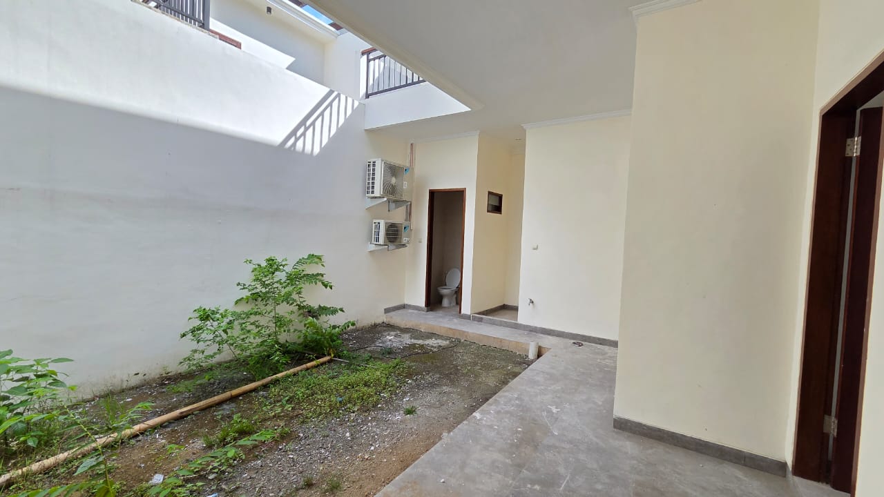 Seminyak,Bali,Indonesia,3 Bedrooms,3 Bathrooms,Residential,MLS ID 2237