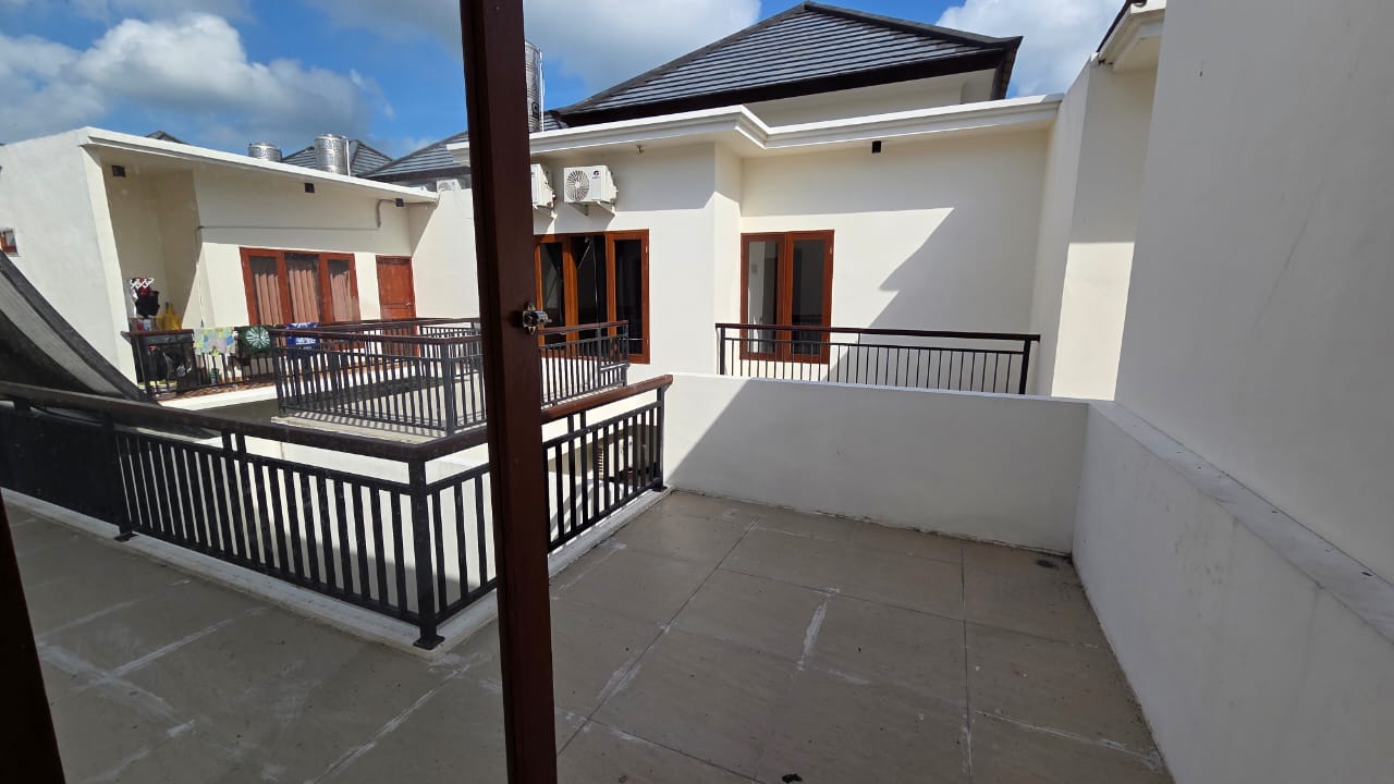 Seminyak,Bali,Indonesia,3 Bedrooms,3 Bathrooms,Residential,MLS ID 2237