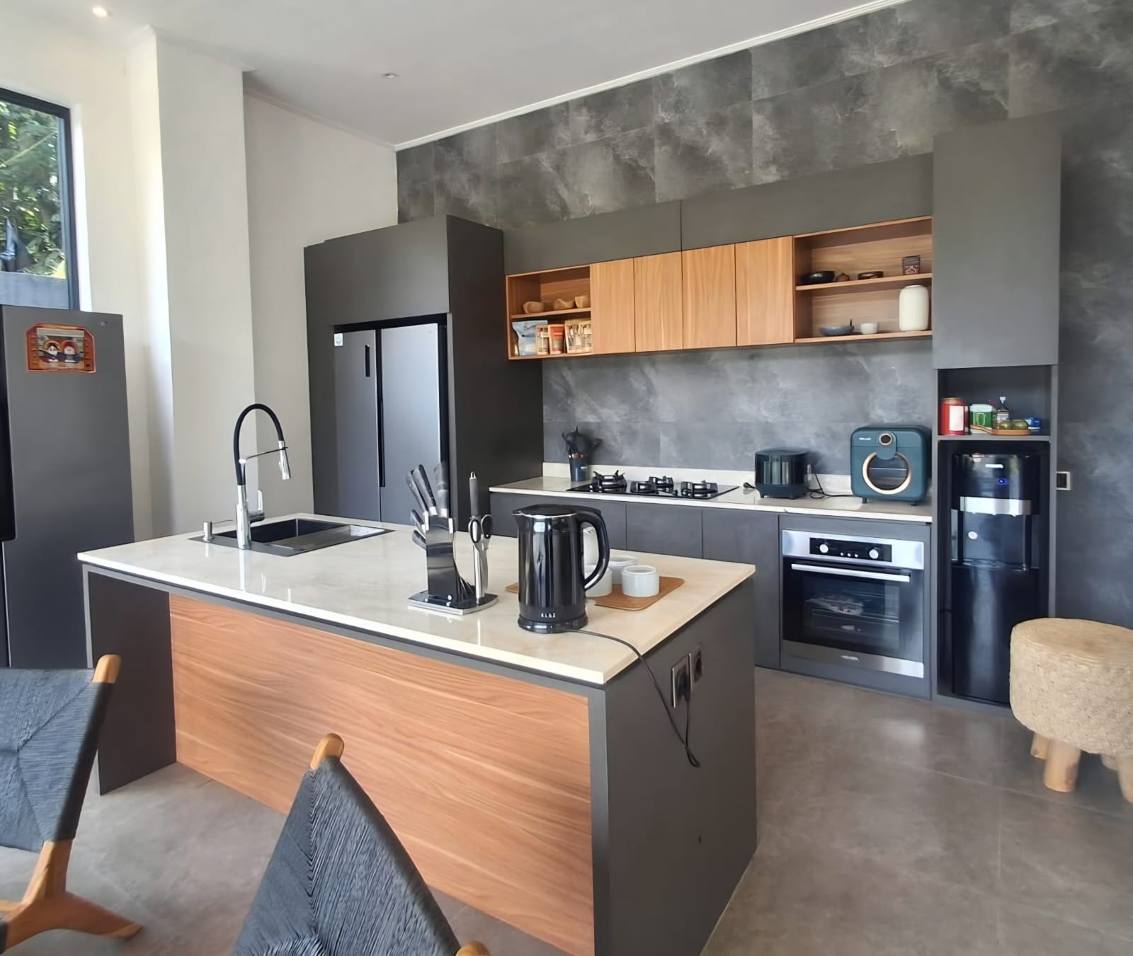 Gianyar,Bali,Indonesia,4 Bedrooms,5 Bathrooms,Villa,MLS ID 2238