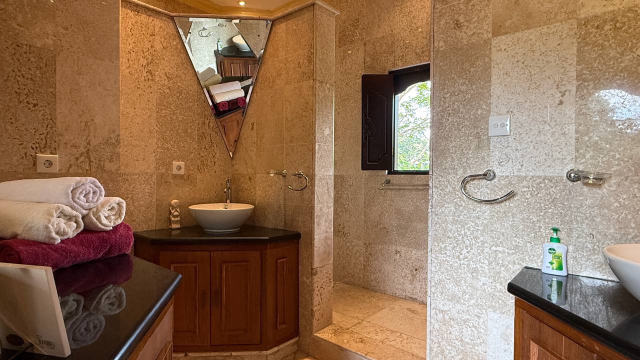 Ungasan,Bali,Indonesia,2 Bedrooms,2 Bathrooms,Villa,MLS ID 2241