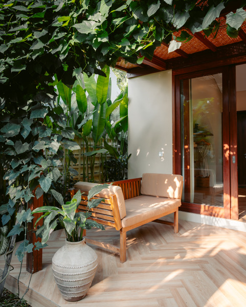 Tabanan,Bali,Indonesia,13 Bedrooms,13 Bathrooms,Commercial,MLS ID 2252