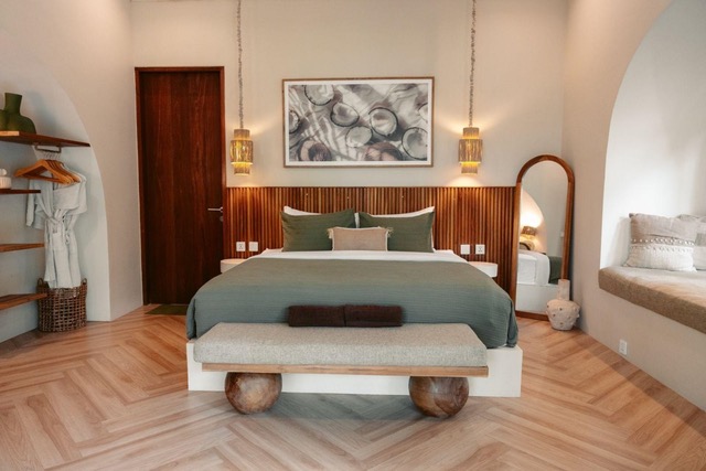 Tabanan,Bali,Indonesia,13 Bedrooms,13 Bathrooms,Commercial,MLS ID 2252