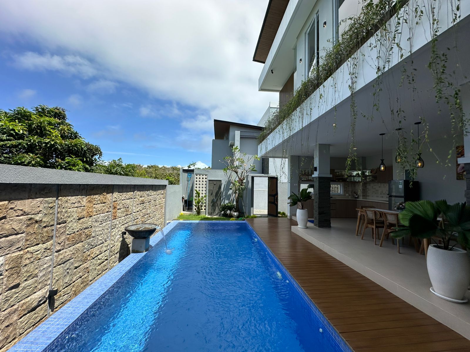 Ungasan,Bali,Indonesia,3 Bedrooms,3 Bathrooms,Villa,MLS ID 2281