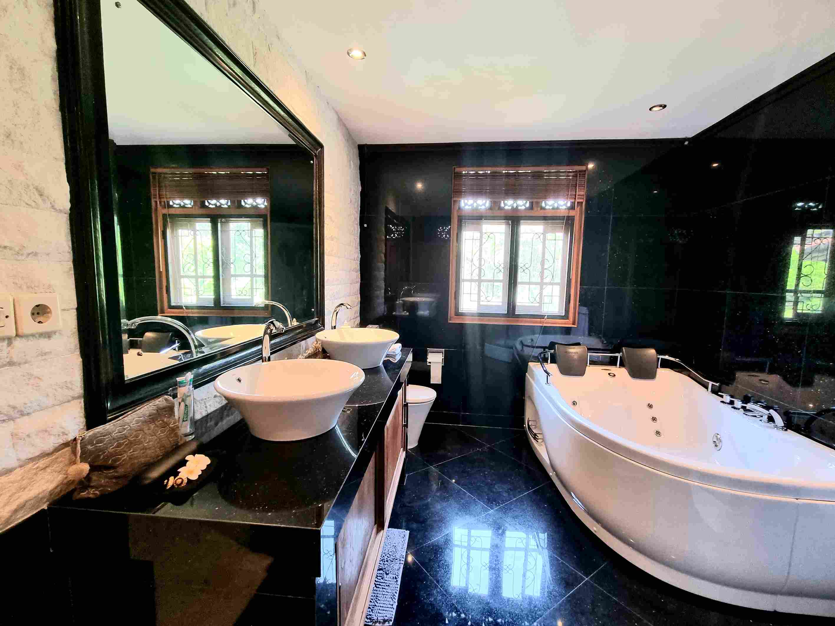 Tabanan,Bali,Indonesia,3 Bedrooms,2 Bathrooms,Villa,MLS ID 2284