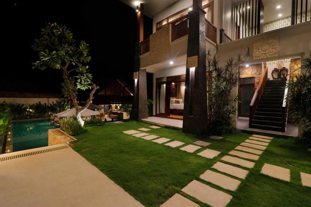 Ungasan,Bali,Indonesia,7 Bedrooms,10 Bathrooms,Villa,MLS ID 2297