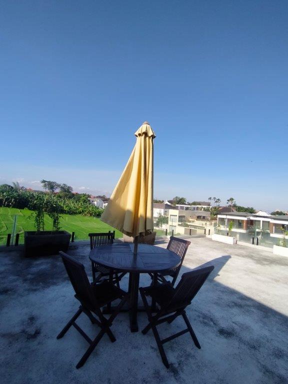 Canggu,Bali,Indonesia,5 Bedrooms,5 Bathrooms,Villa,MLS ID 2307