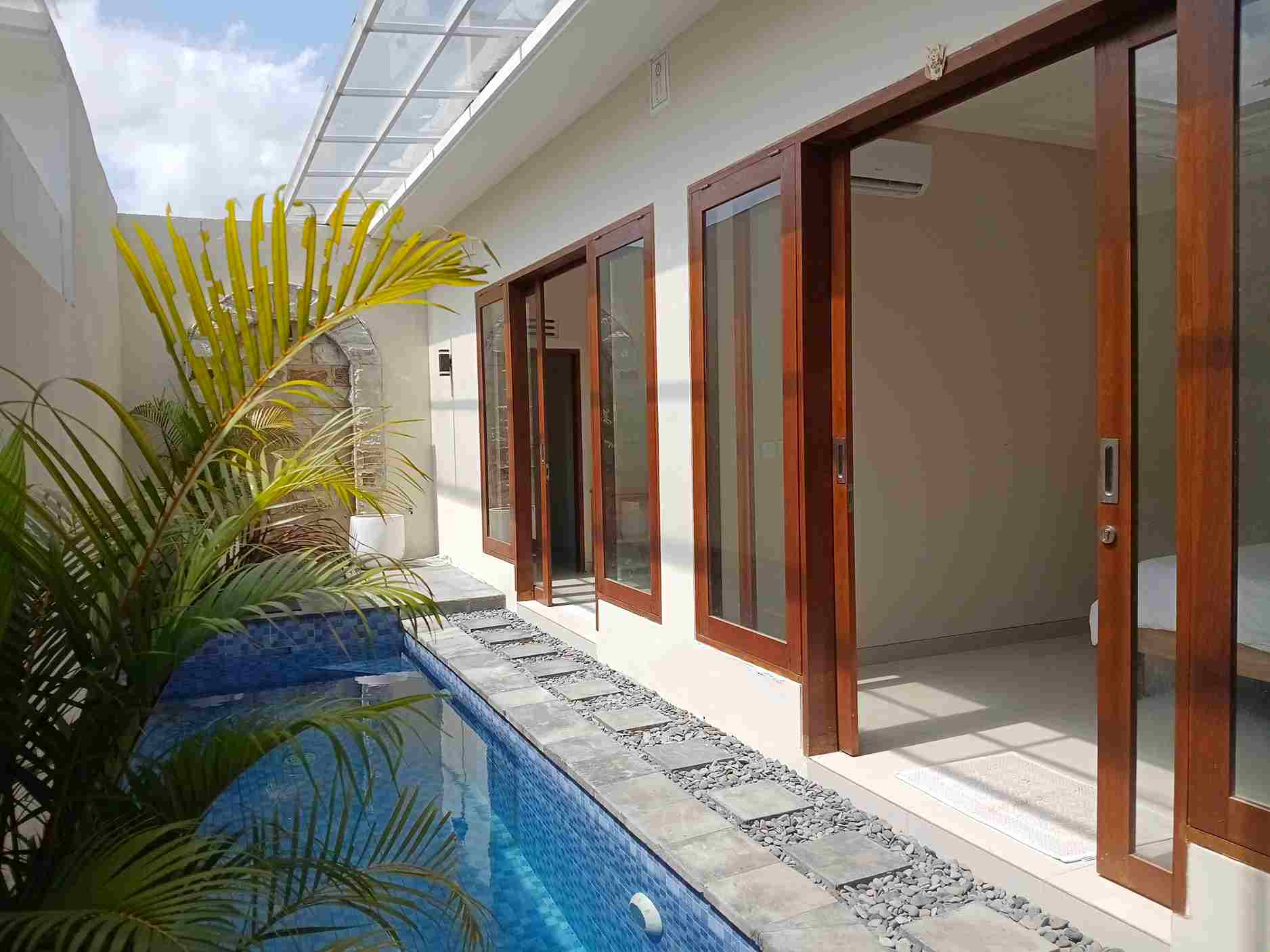 Kerobokan,Bali,Indonesia,2 Bedrooms,3 Bathrooms,Villa,MLS ID 2311