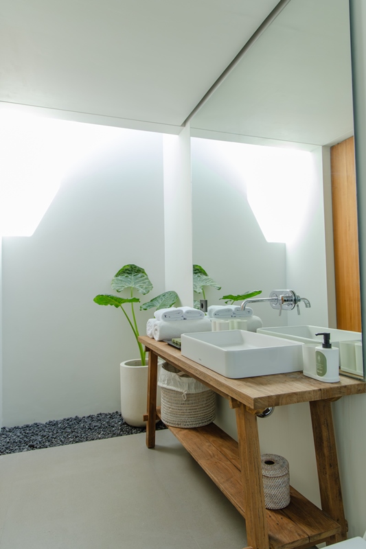 Canggu,Bali,Indonesia,2 Bedrooms,2 Bathrooms,Villa,MLS ID 2319