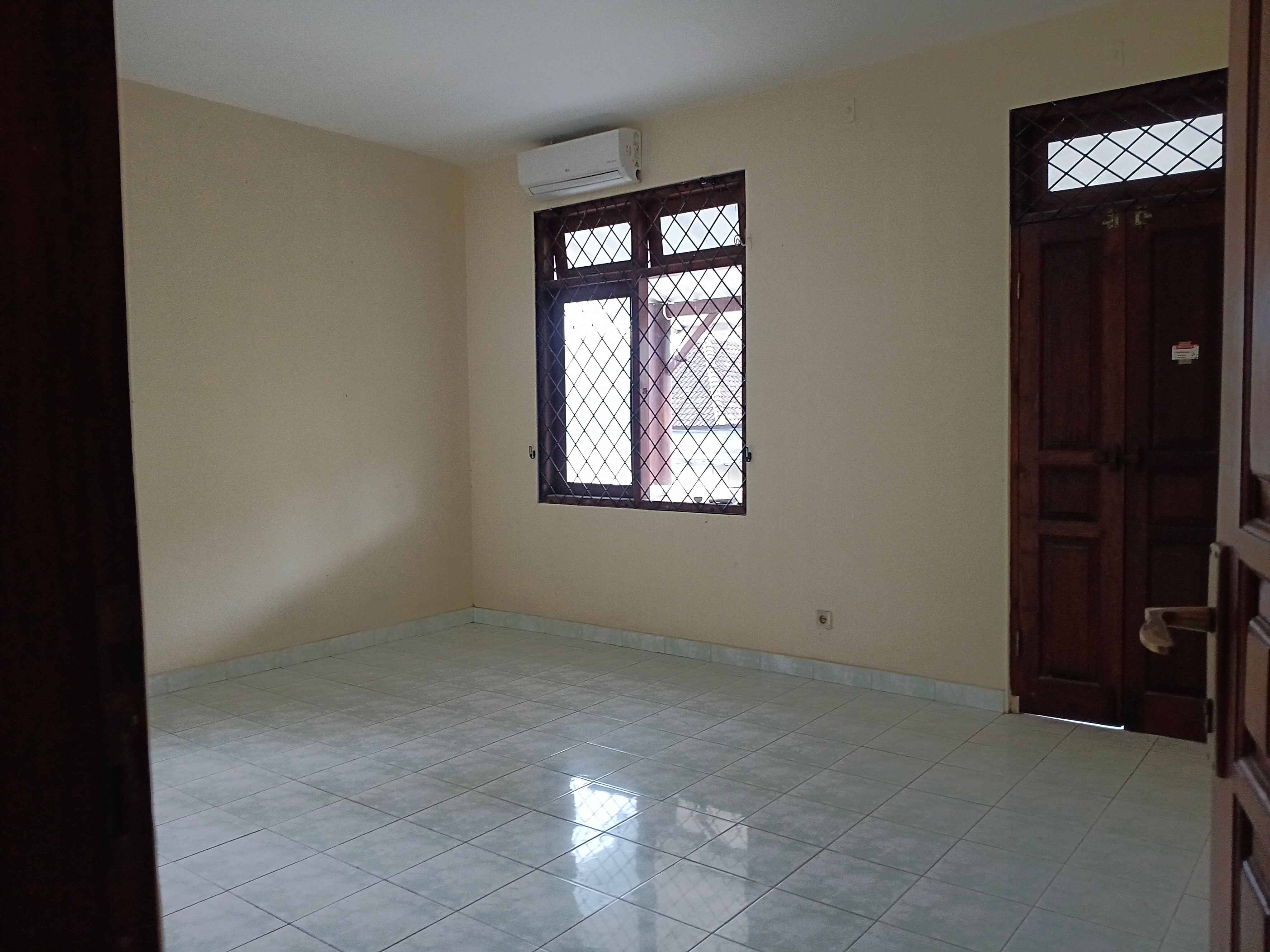 Denpasar,Bali,Indonesia,3 Bedrooms,2 Bathrooms,Residential,MLS ID 2329