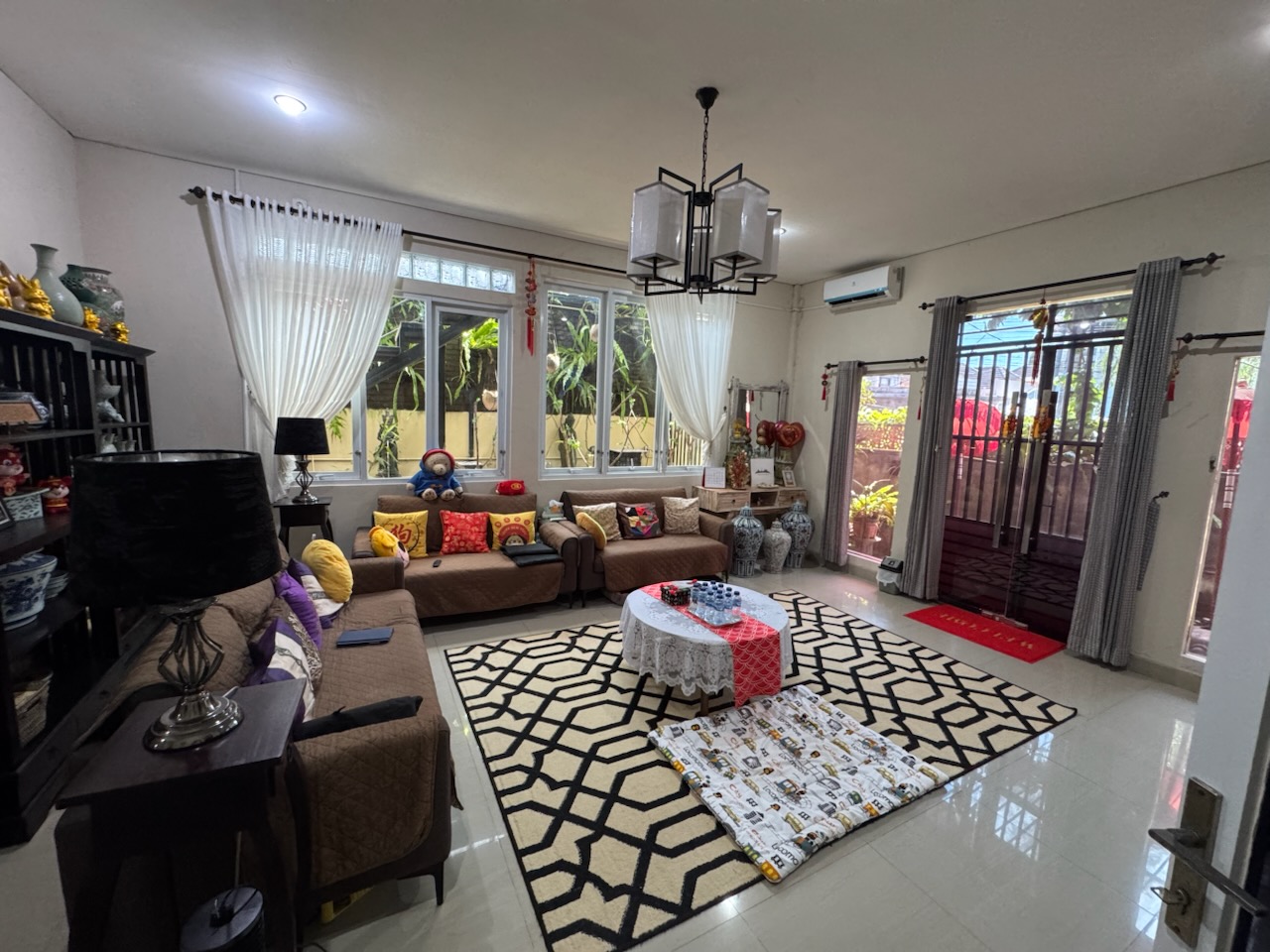 Jimbaran,Bali,Indonesia,6 Bedrooms,5 Bathrooms,Residential,MLS ID 2332